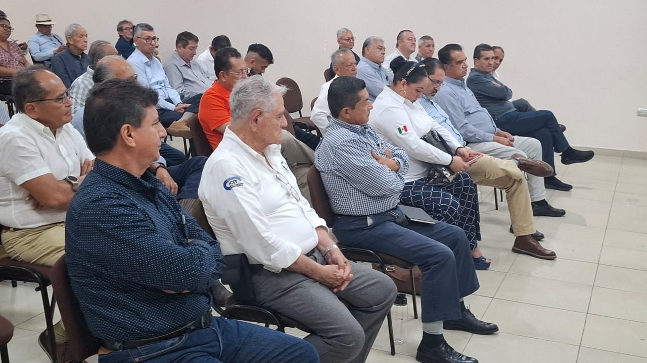 Reconocen trayectoria y legado del autor