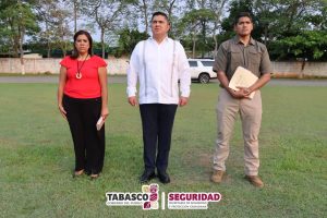 Alejandro Leal López encabezó la entrega de nombramientos a los nuevos titulares de áreas estratégicas de la SSPC Tabasco para fortalecer la seguridad pública en la entidad.