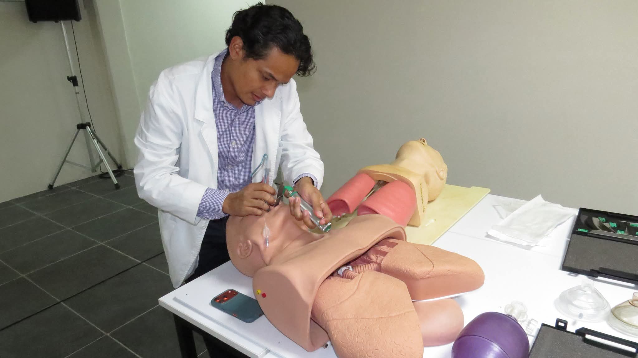 Tecnología de alta fidelidad para la enseñanza médica