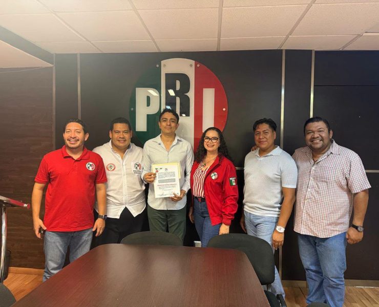Benito Hernández Villanueva rinde protesta