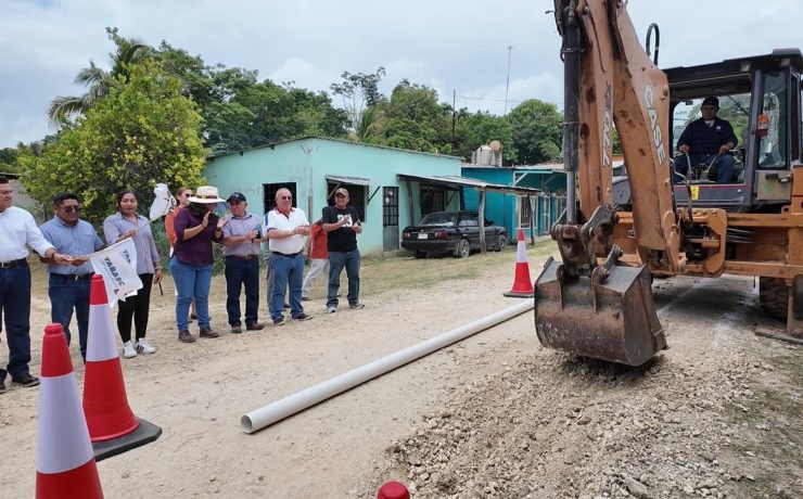 En Buena Vista Apasco