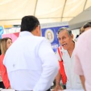 Escucha el Gobernador Javier May a teapanecos en audiencias
