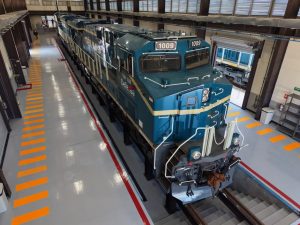 Javier May destacó que Tabasco será parte fundamental de la nueva etapa del Tren Maya de carga, proyecto que busca fortalecer la conectividad logística y el desarrollo económico del Sureste mexicano.