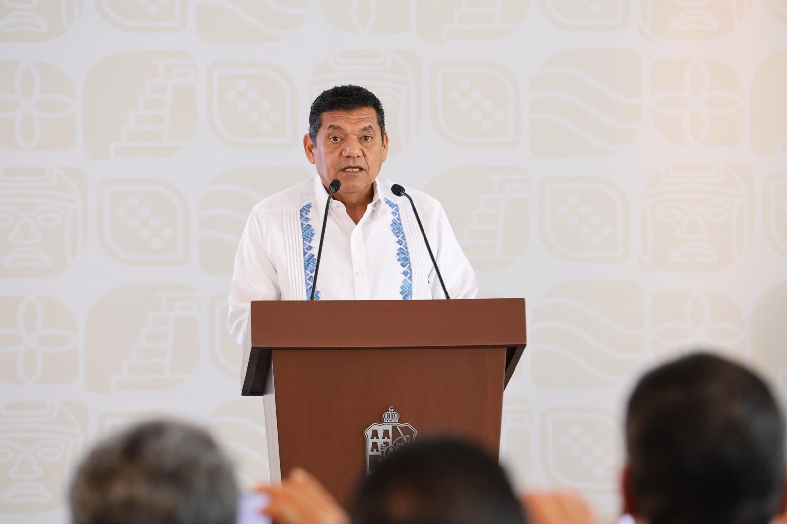 Javier May convoca al Encuentro con el Pueblo