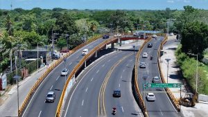 El gobernador Javier May Rodríguez encabezó la entrega de obras carreteras en Nacajuca, beneficiando a más de 60 mil habitantes con una mejor conectividad y mayor seguridad vial.