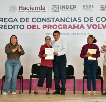 Reciben productores de Tabasco condonación de adeudos