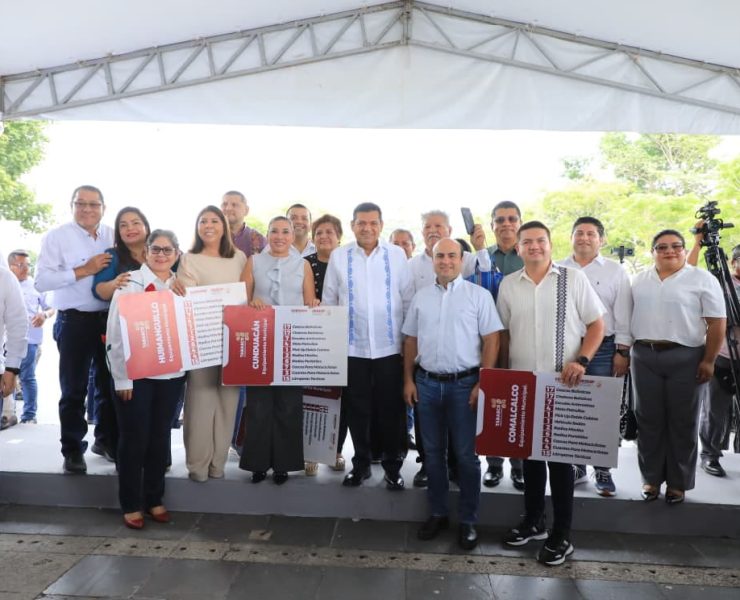 Reconocen alcaldes apoyo del Gobierno del Pueblo