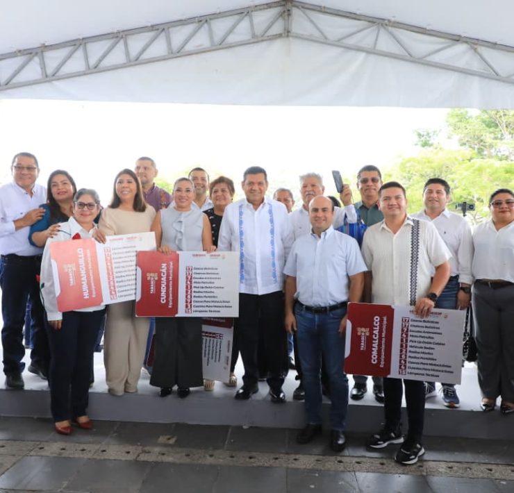 Reconocen alcaldes apoyo del Gobierno del Pueblo