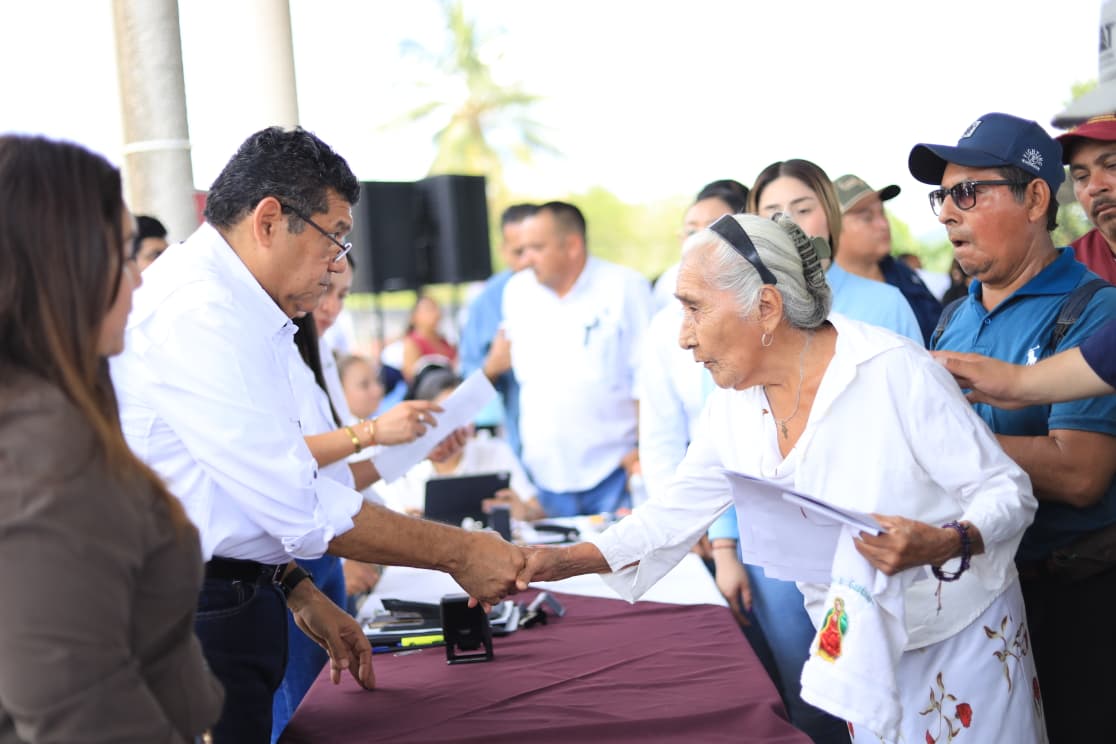 Tabasco para brindar atención médica y medicamentos gratuitos 
