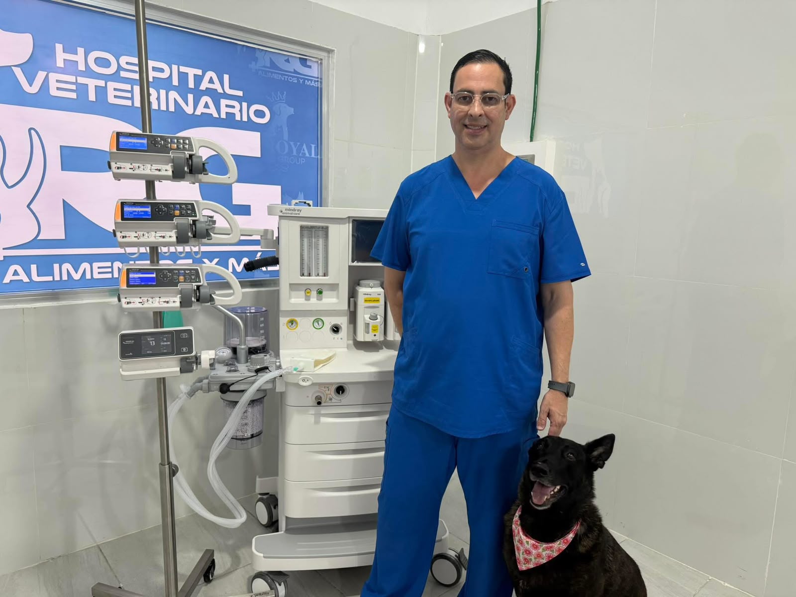 El doctor doctor Ricardo Alfonso García Herrera.