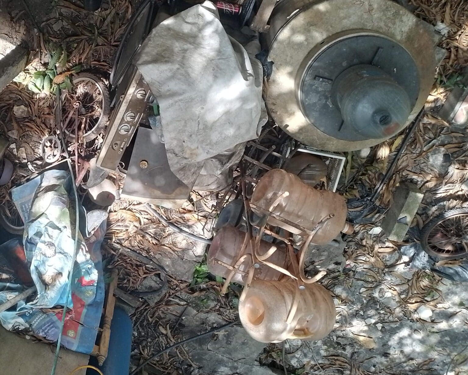 DEJEMOS DE HACER BASURA