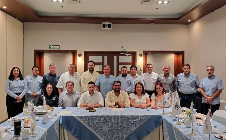 Fortalecen economía en vinculación con sector privado