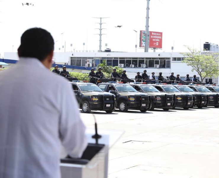 Javier May pone en marcha la Guardia Estatal y entrega 45 patrullas para reforzar la seguridad en Tabasco
