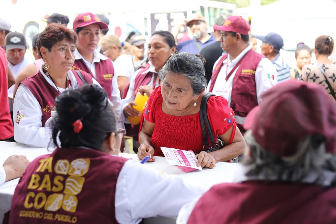 Gobierno del Pueblo impulsa el desarrollo social