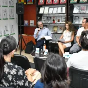 Honran memoria de José Carlos Becerra con poesía universitaria
