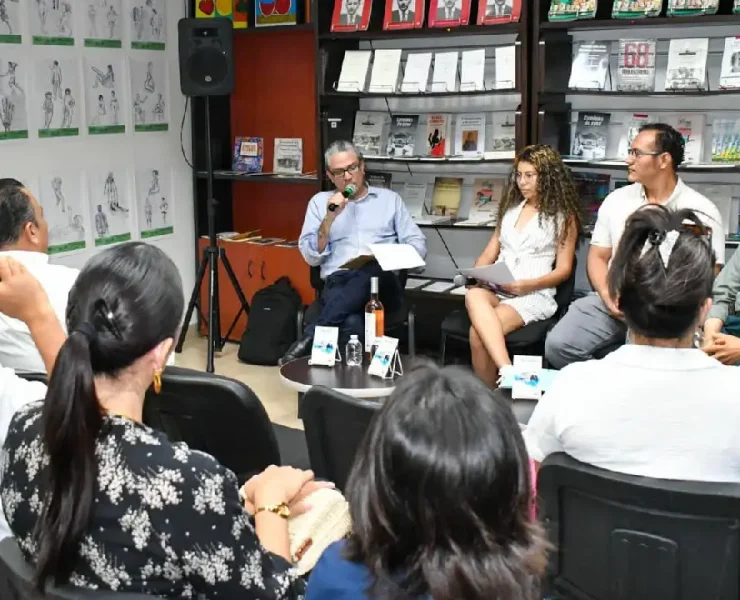 Honran memoria de José Carlos Becerra con poesía universitaria
