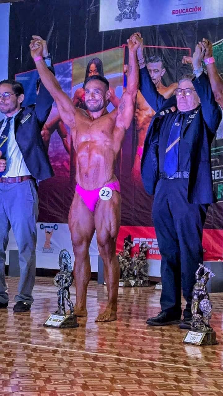 Abraham Figueroa se corona Campeón