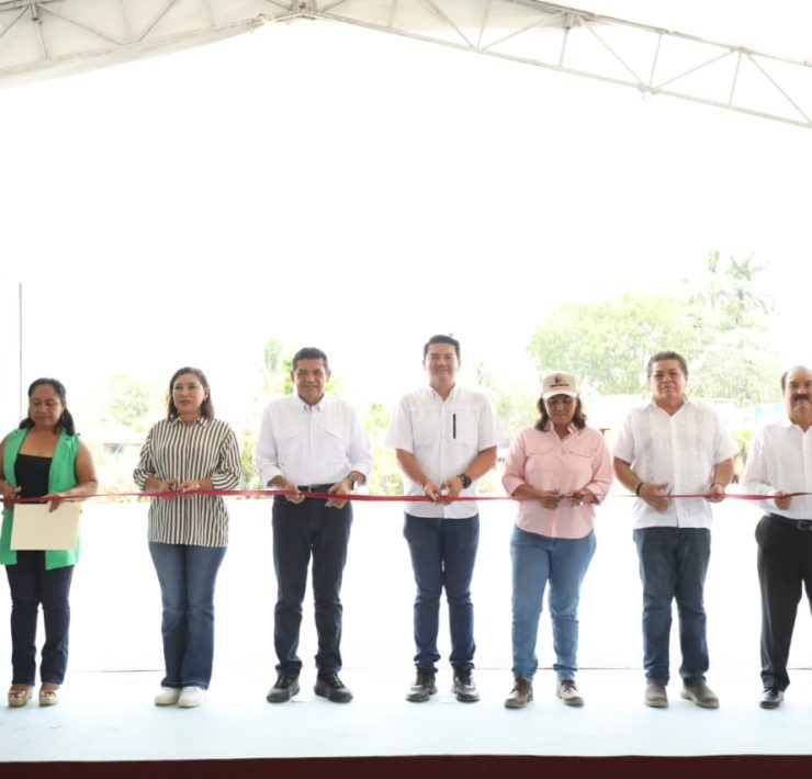 Entrega Javier May segundo tramo de la modernización