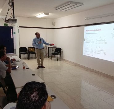 Imparten AMIVTAC y Centro SCIT Tabasco