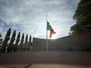 El gobernador Javier May Rodríguez encabezó en Tabasco la ceremonia por el 179 aniversario de la Gesta Heroica de Niños Héroes de Chapultepec, donde se recordó el valor y legado de los cadetes.