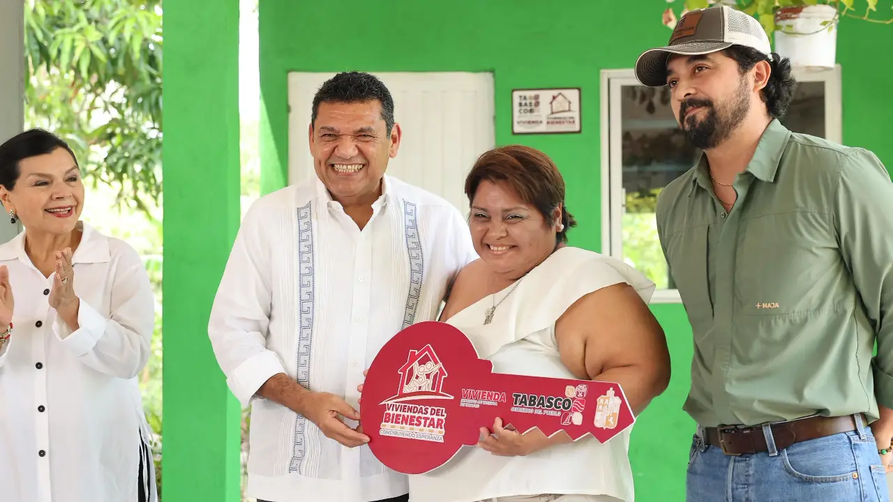 Programa estatal de Viviendas del Bienestar cambia la vida de 290 personas en Tabasco