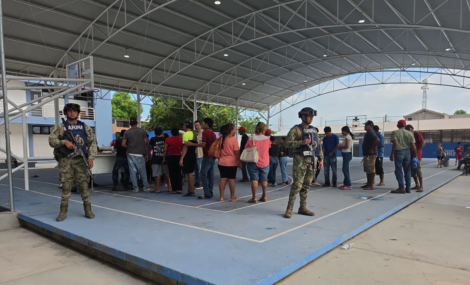 Activan albergues y realizan recorridos en Nayarit
