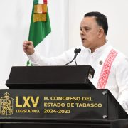 Diputado Marcos Rosendo se registra