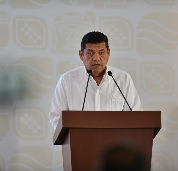 Javier May anuncia entrega de patrullas y equipamiento