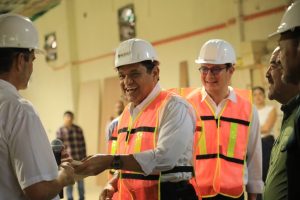El gobernador Javier May Rodríguez inauguró la fábrica de tableros de madera de Melina en la planta PROXYLO, en Cárdenas, proyecto que impulsa la inversión, genera empleos y fortalece la economía de Tabasco.