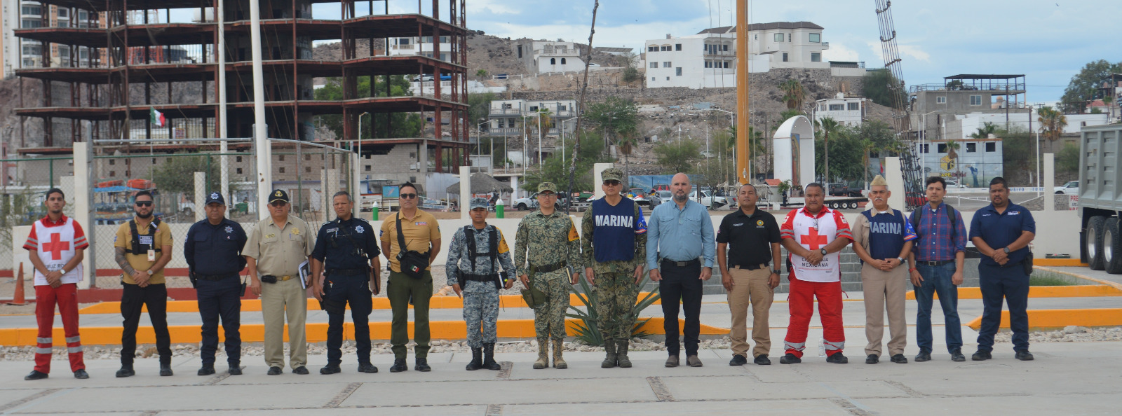 Marina refuerza operativo