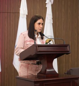 Como parte de la Lucha contra el Cáncer de Mama, el Voluntariado del Poder Judicial de Tabasco, en coordinación con IMSS-Bienestar, realizó una jornada de prevención con exploraciones clínicas de mama, referencias para mastografías y pruebas para la detección de otras enfermedades.