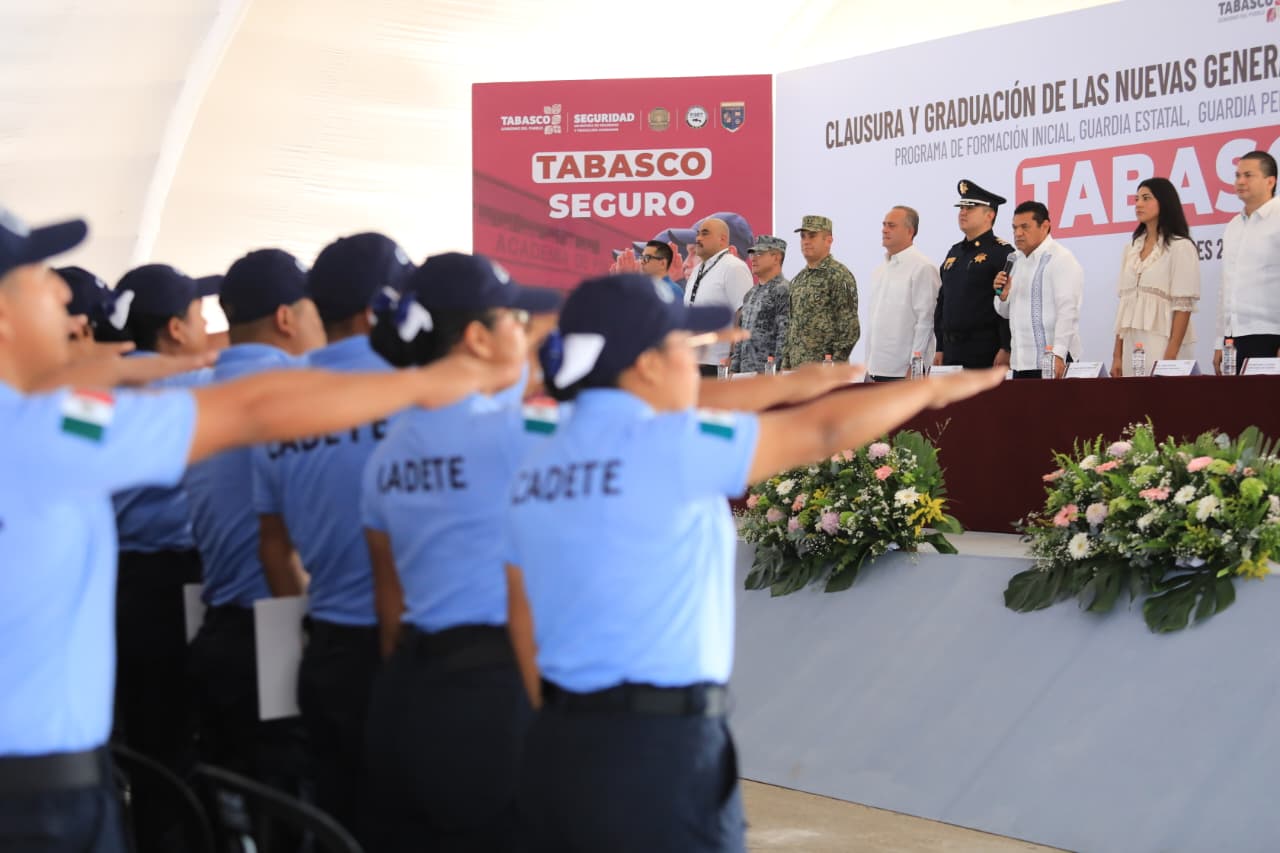 Se gradúan 238 nuevos elementos de seguridad
