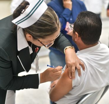 Tabasco inicia campaña de vacunación