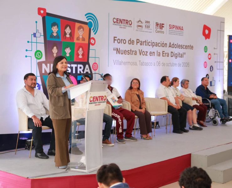 Yolanda Osuna alerta sobre riesgos de la tecnología